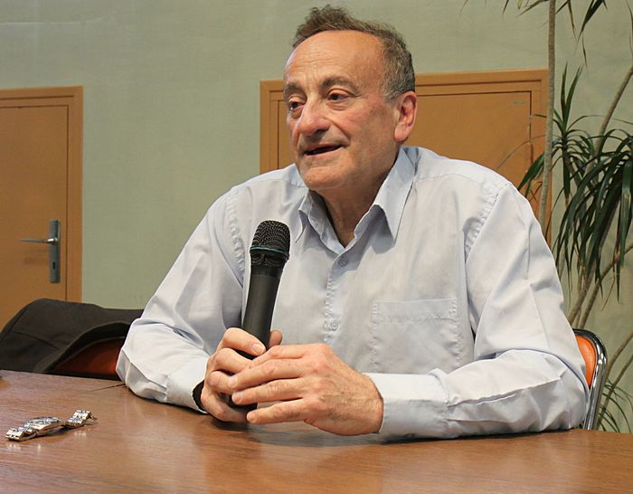 conference_003.jpg