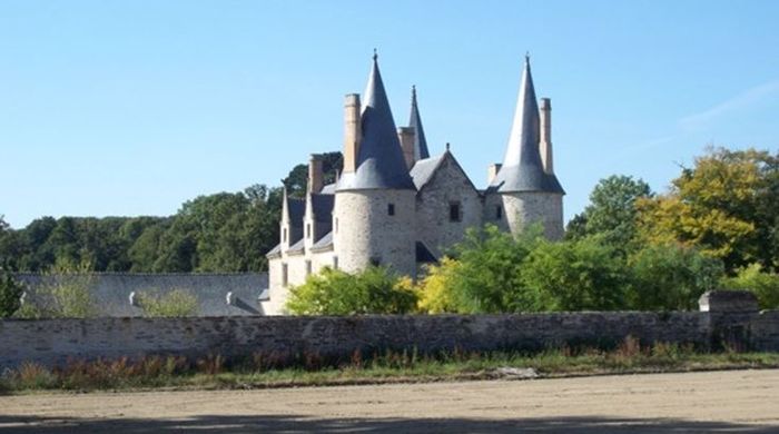 chateau_giron_002.jpg chateau_giron_002.jpg